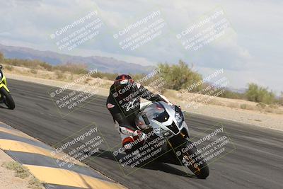 media/May-05-2025-Moto Forza (Mon) [[3c1838c5e5]]/2-B Group/Session 2 (Turn 7 Inside)/